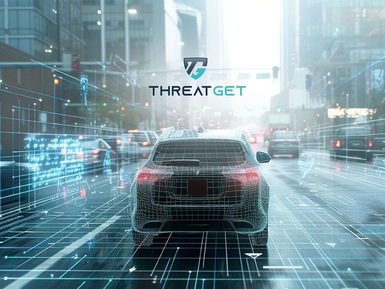 Rückansicht eines Autos mit digitalem Drahtgittermodell auf einer belebten Stadtstraße, darüber das Logo und der Schriftzug 'THREATGET'.